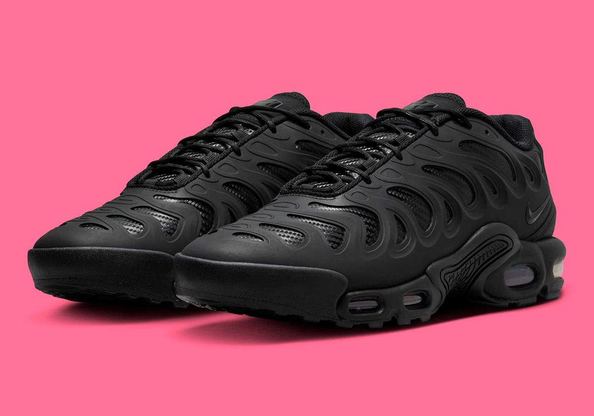 Nike Air Max Plus Drift Triple Black Carbon Fiber Hf0785 001 1