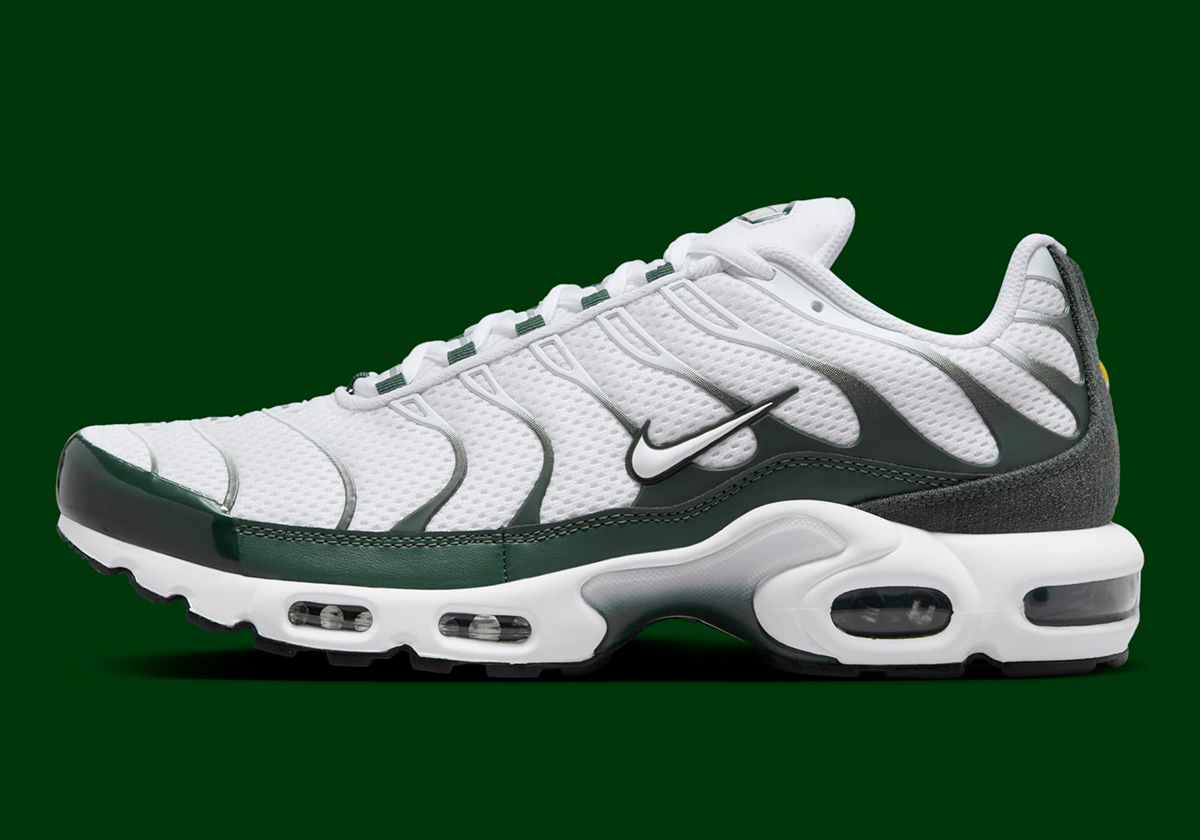 Nike Celebrates The Last Day Of School With The Air Max Plus Notebook Scribbles MNCR Online Trainer and Exclusive Sneaker Shop