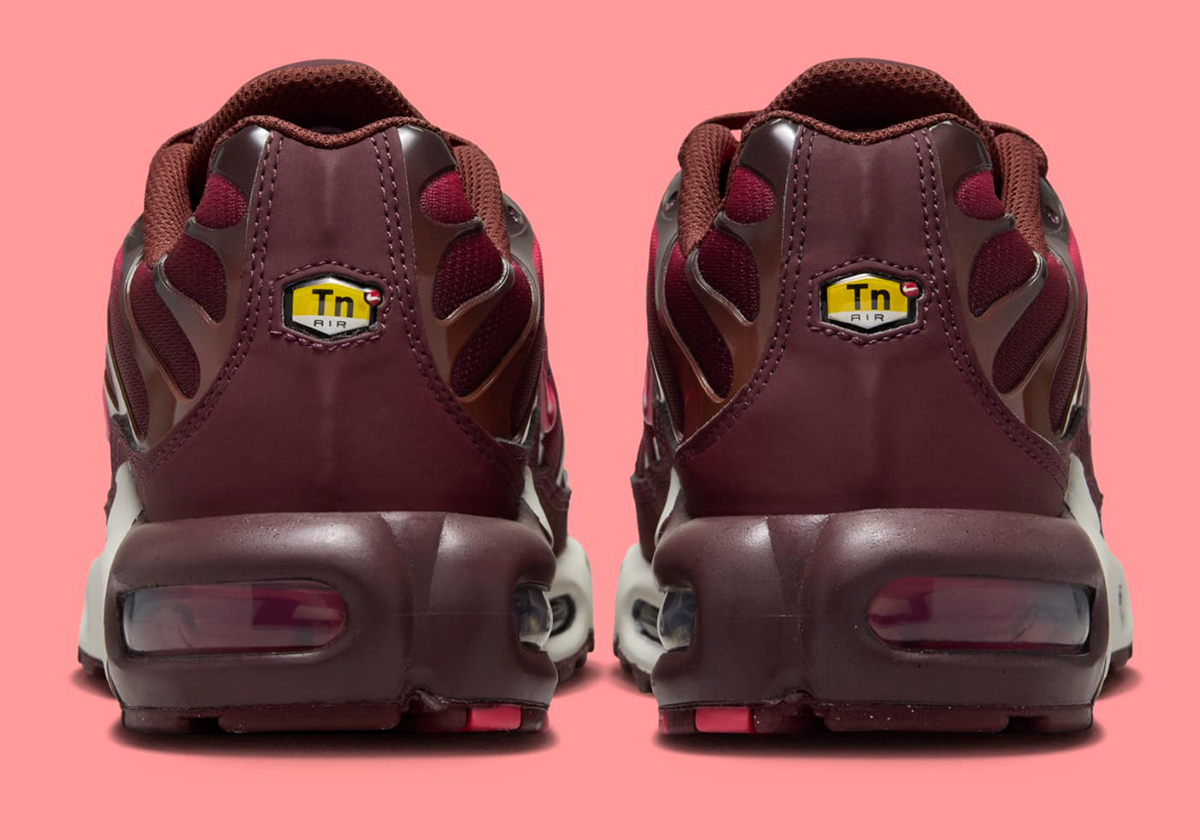 Nike Air Max Plus Burgundy Crush Aster Pink Sail Hq4048 600 7